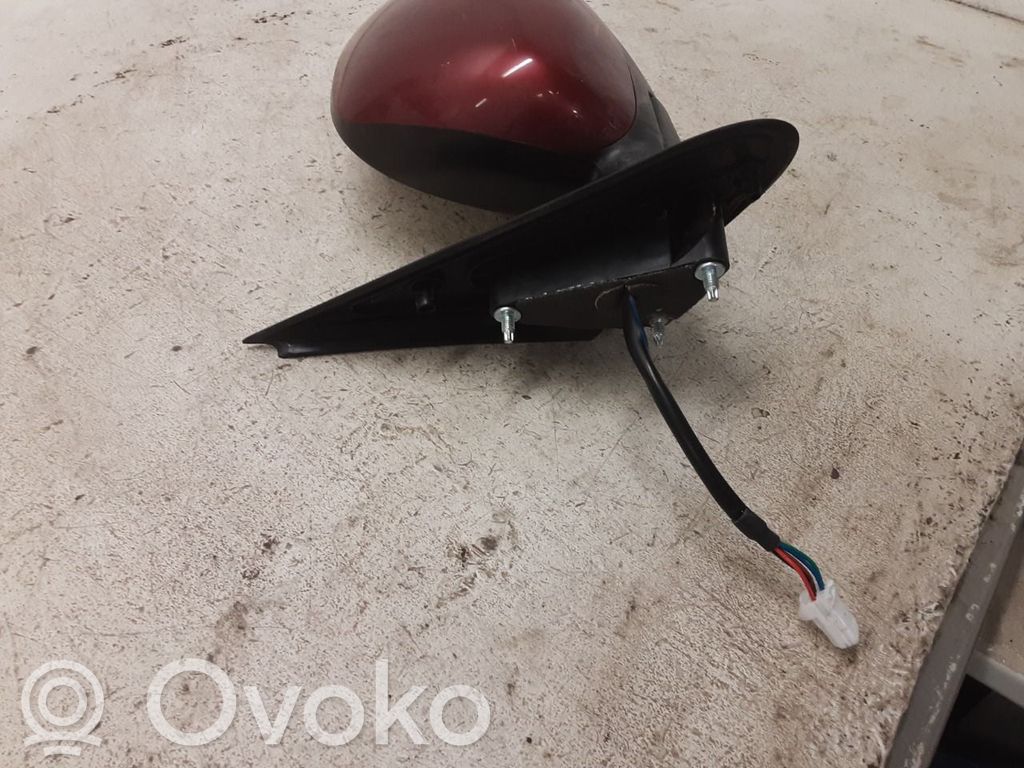 Nissan Juke I F15 Elektryczne lusterko boczne drzwi przednich 