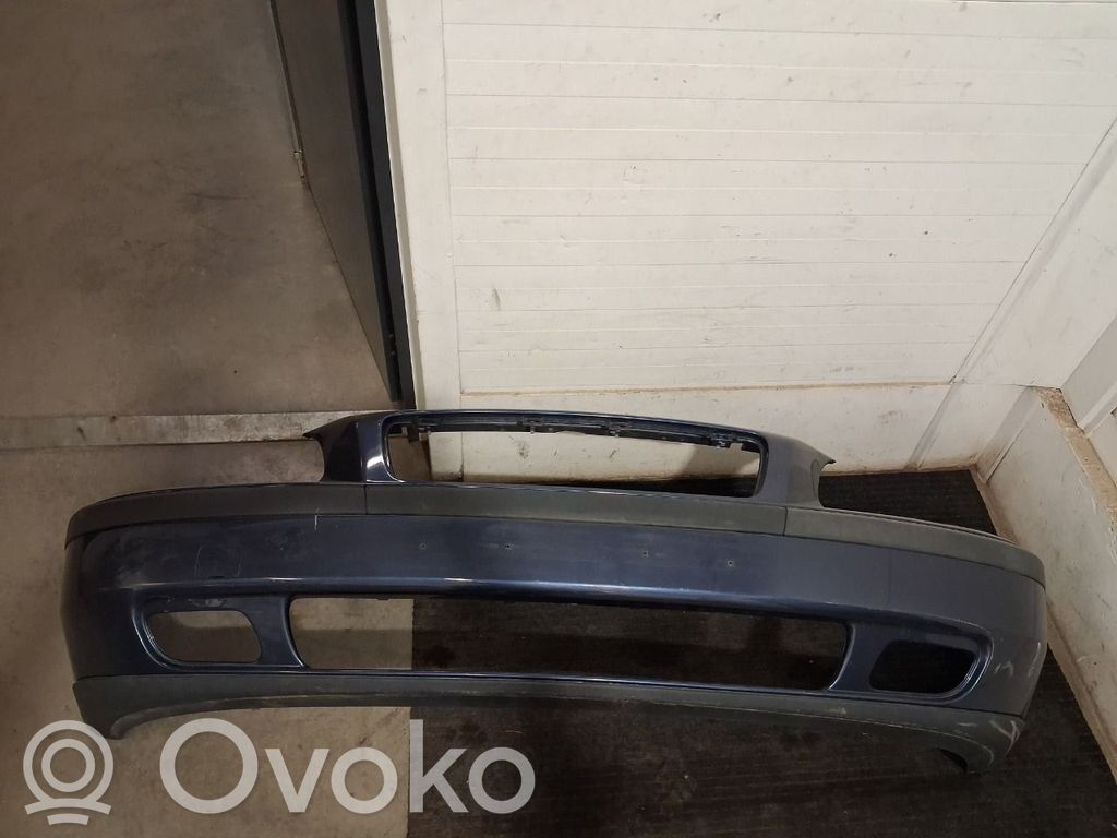 Volvo V70 Parachoques delantero 