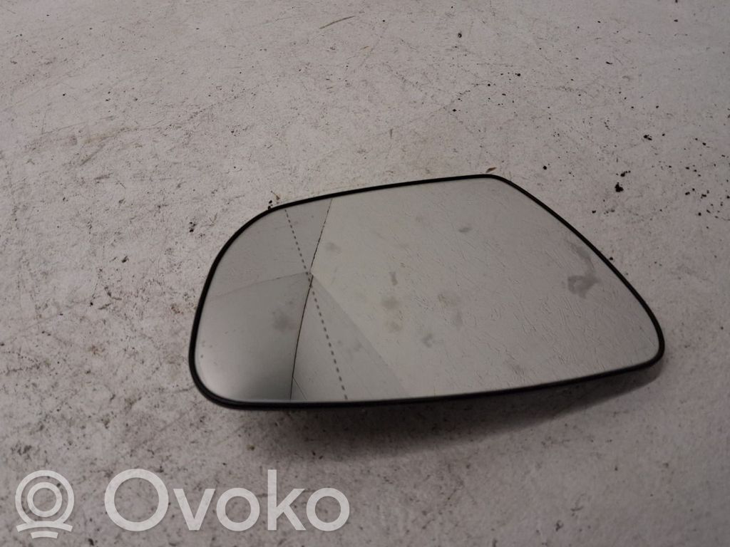 KIA Ceed Spoguļa stikls 