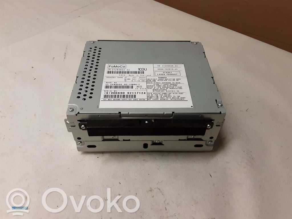 Volvo V70 Unitate principală radio/CD/DVD/GPS 
