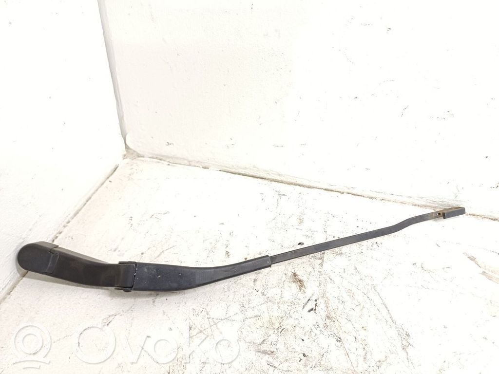 BMW 5 E34 Ramię wycieraczki szyby przedniej / czołowej 
