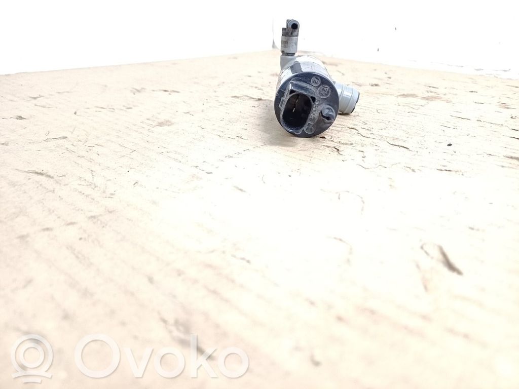 Volvo S90, V90 Pompa spryskiwacza szyby przedniej / czołowej 