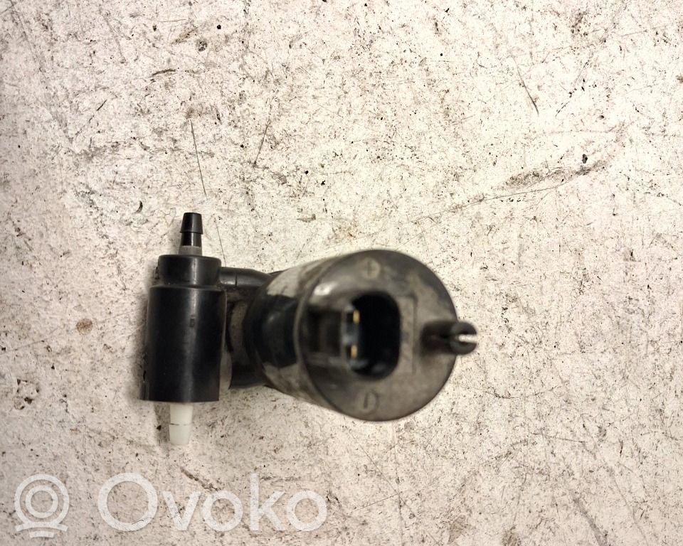 Windscreen/windshield washer pump   28920EL00A,31108
