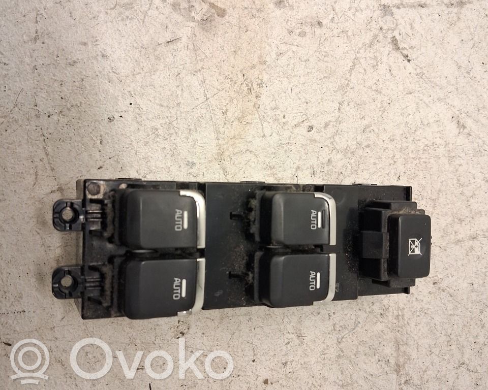 KIA Ceed Electric window control switch 