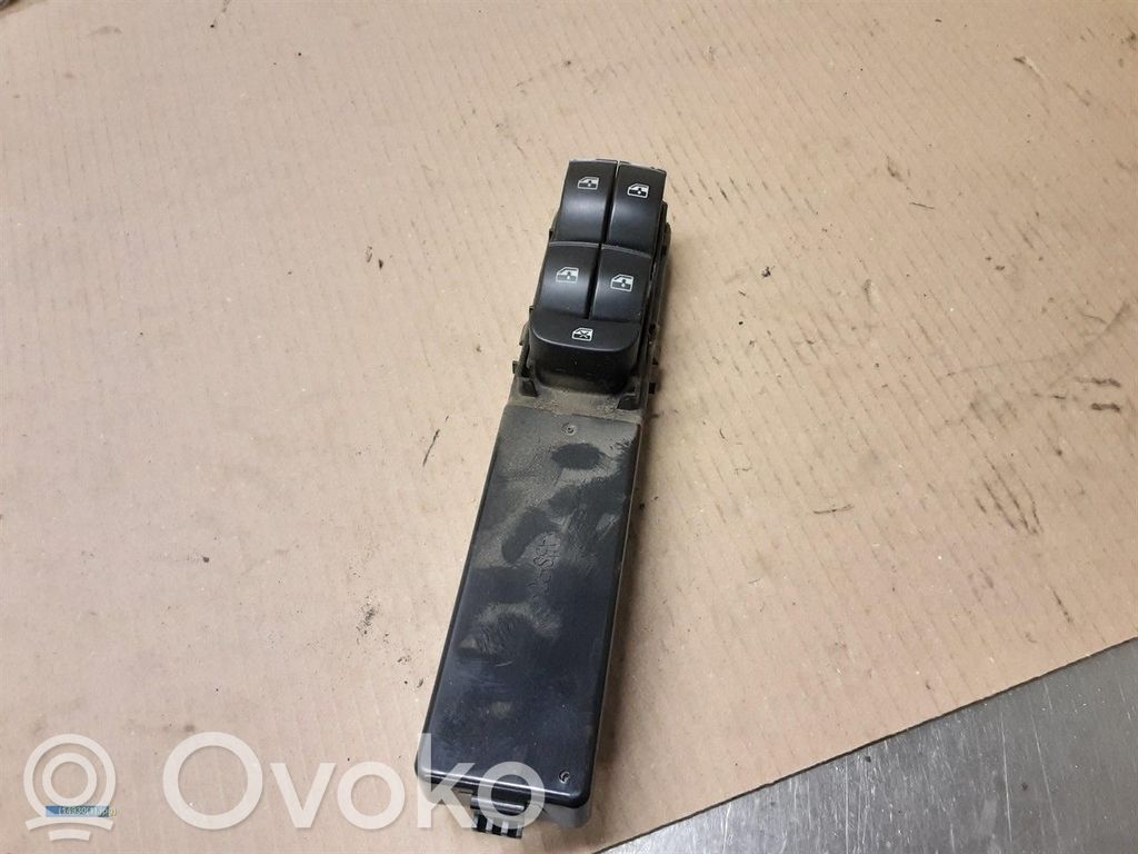Electric window control switch   12803342