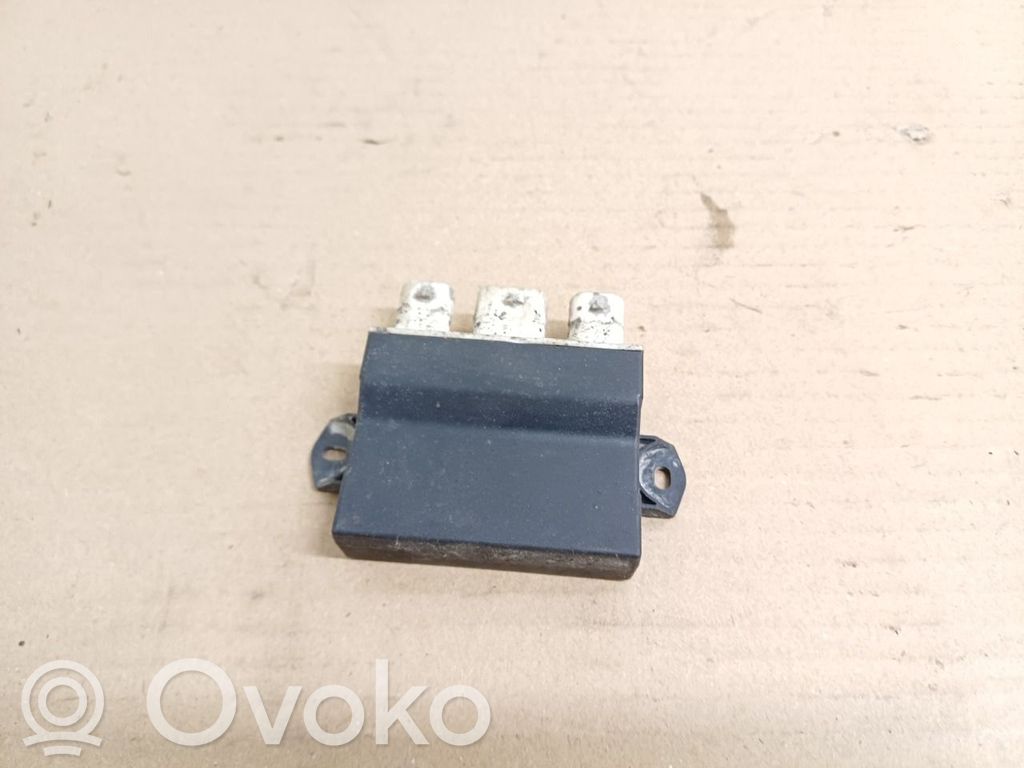 Opel Astra K Sterownik / Moduł elektrycznej klapy tylnej / bagażnika 