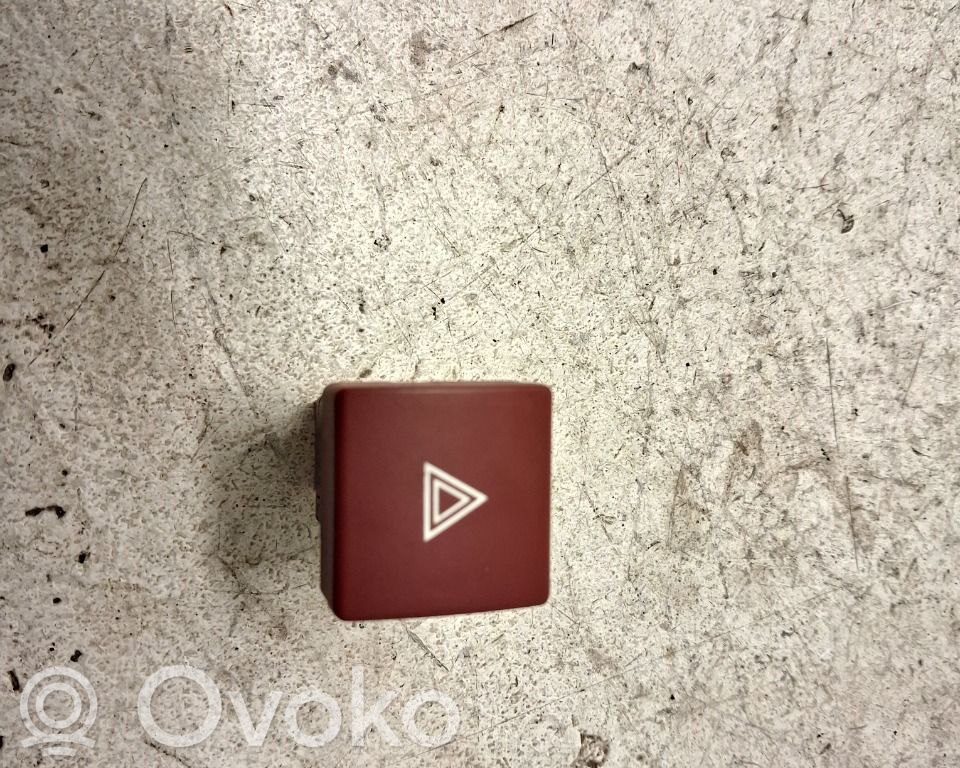 Hazard light switch   6990L2,96583113KR,96583113KR