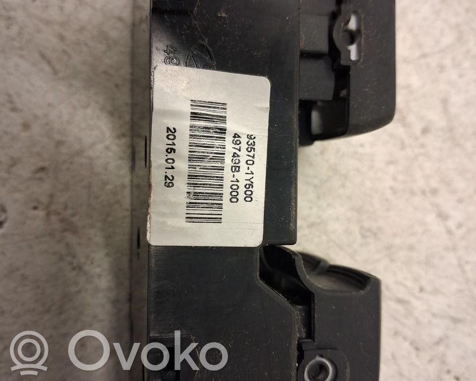KIA Picanto Electric window control switch 