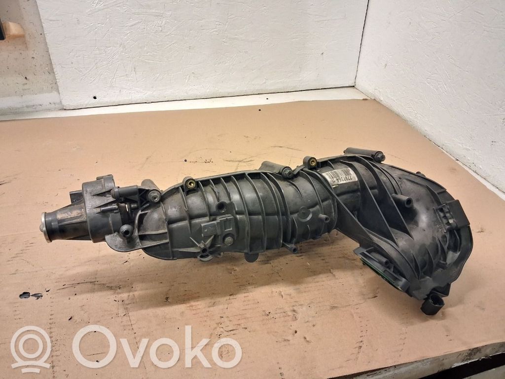 BMW 1 E82 E88 Intake manifold 