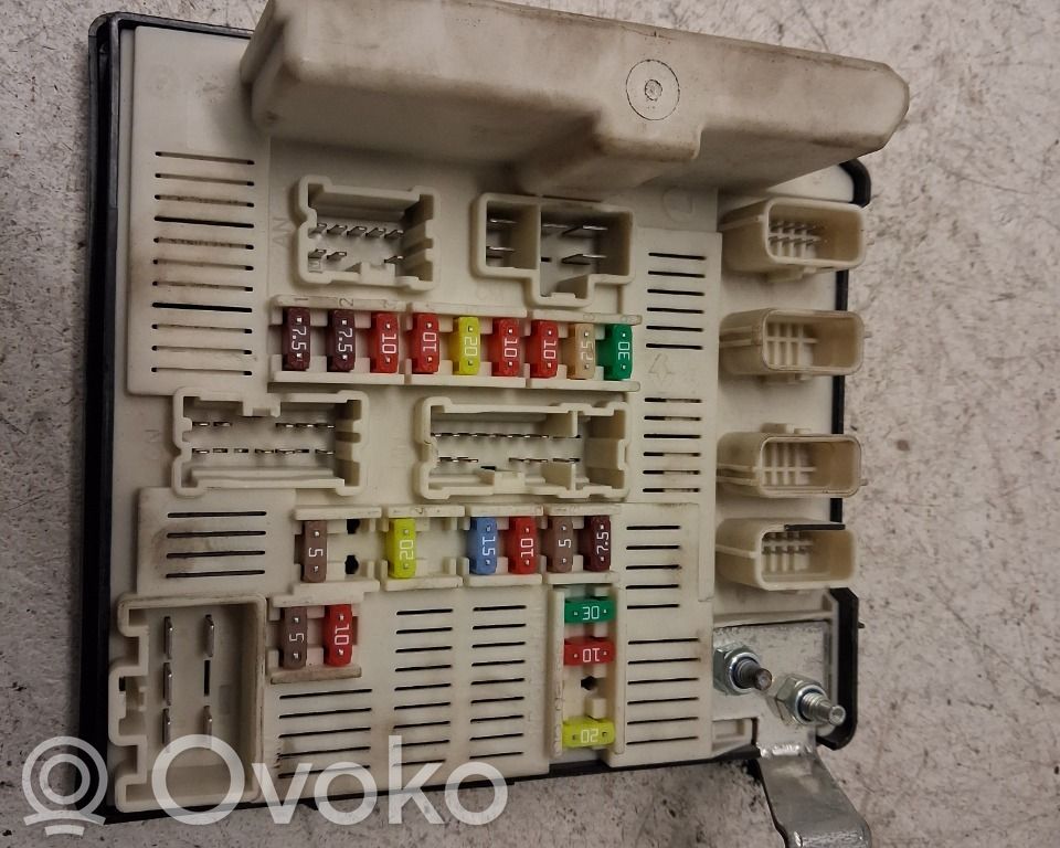 Renault Kangoo II Fuse module 