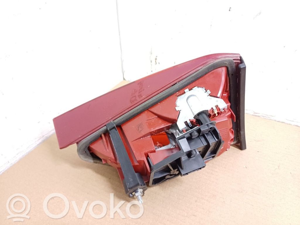 Audi A4 S4 B8 8K Luces portón trasero/de freno 