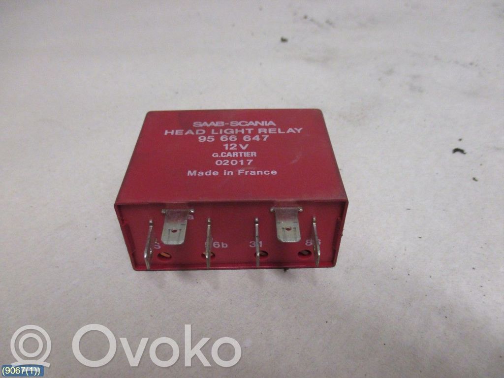 Saab 9000 CS Light relay 