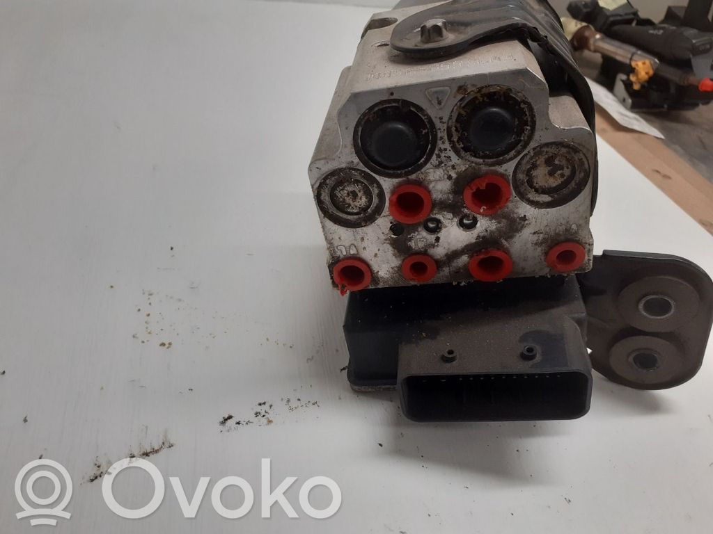 Volkswagen PASSAT B6 ABS bloks 