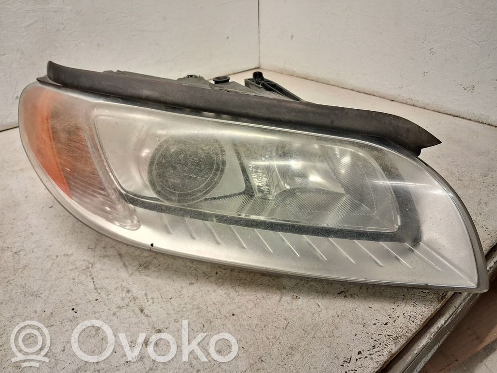 Volvo V70 Headlight/headlamp 