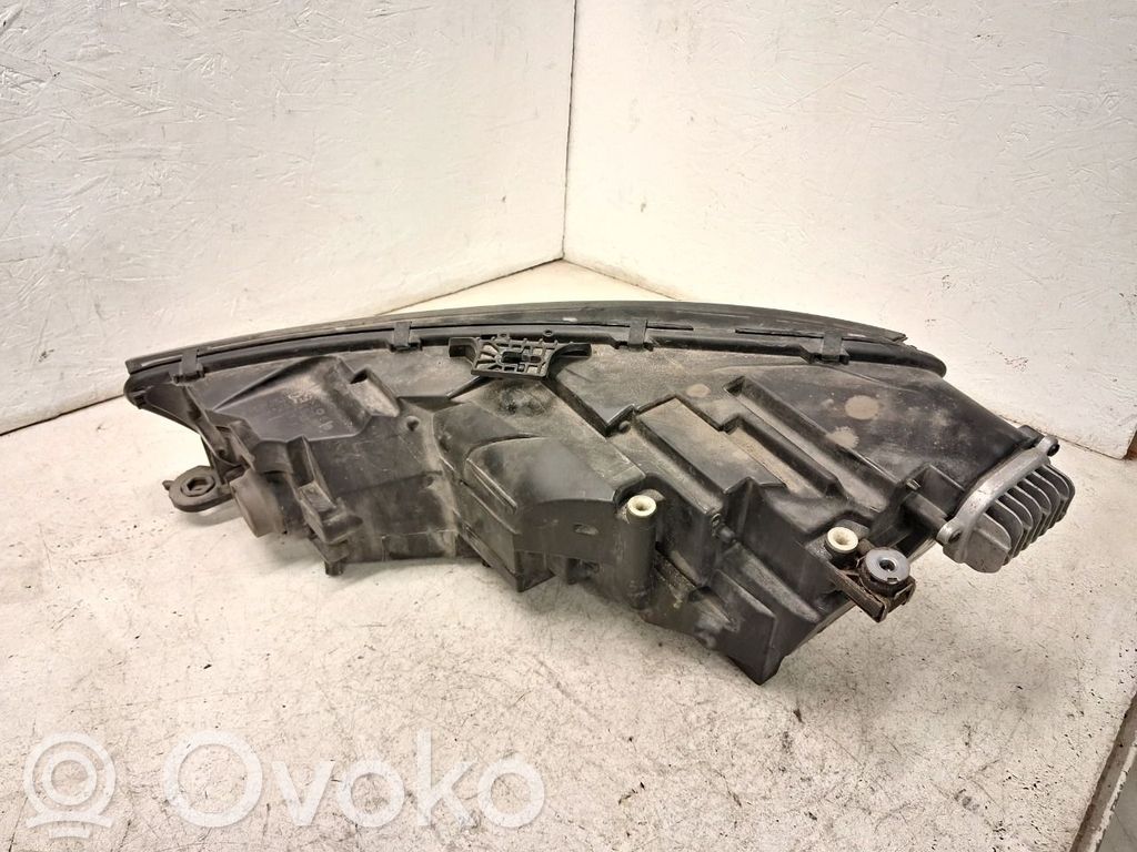 Scheinwerfer   8W0941774,8W0941034