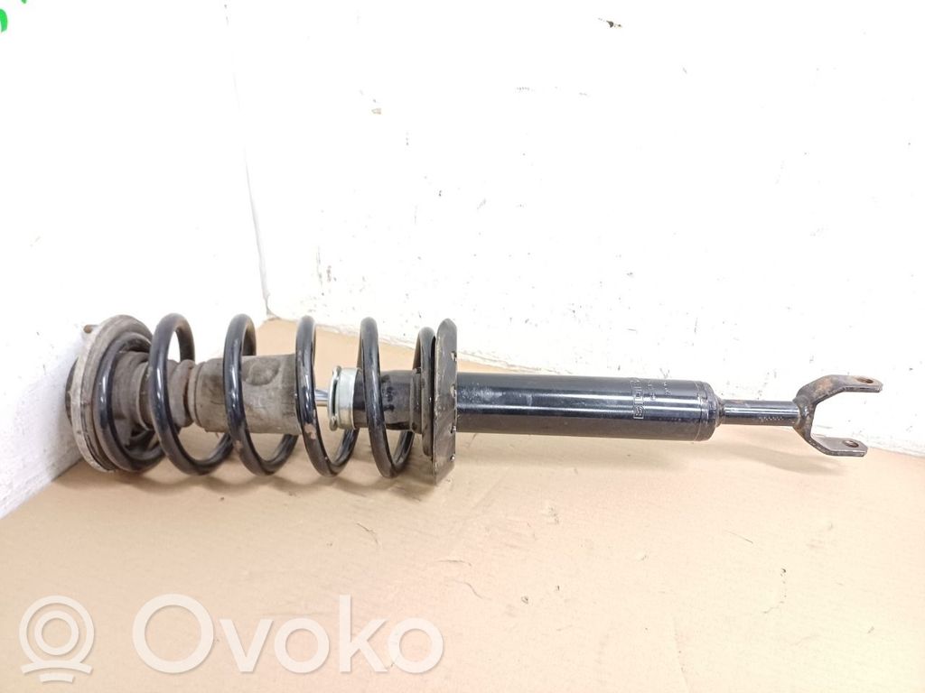 Audi A4 S4 B5 8D Amortyzator osi przedniej ze sprężyną 