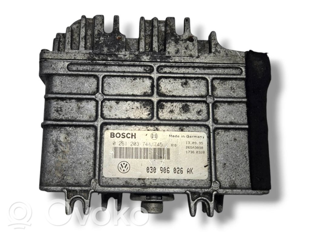 Volkswagen Polo III 6N 6N2 6NF Engine control unit/module 