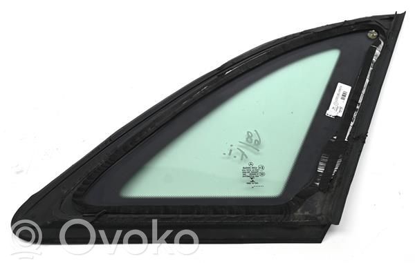 Mercedes-Benz B W246 W242 Szyba drzwi tylnych 