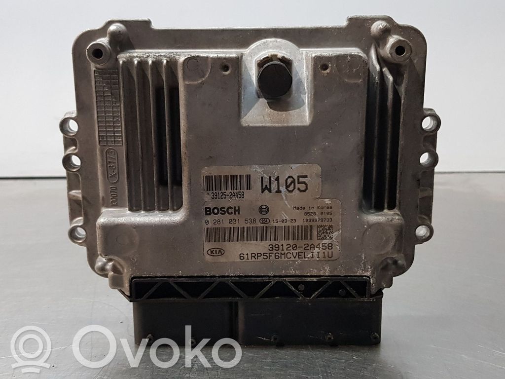 KIA Carens III Engine control unit/module 
