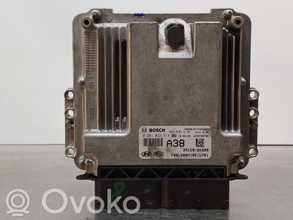 KIA Sportage Engine control unit/module 
