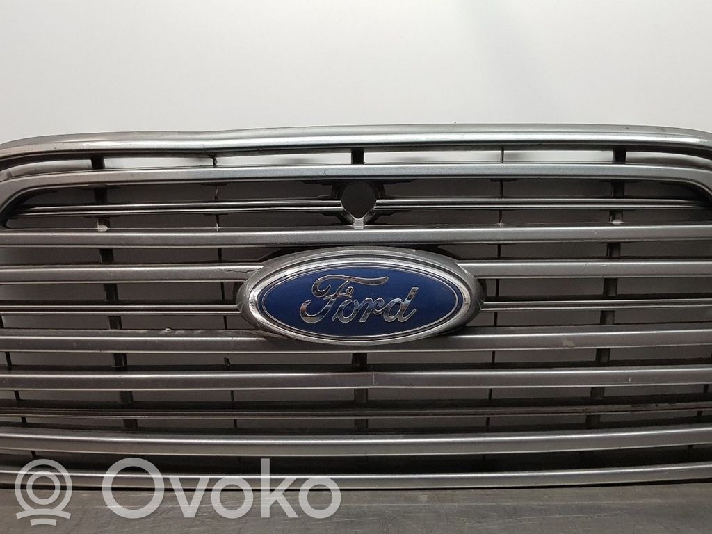 Ford Transit Front grill 