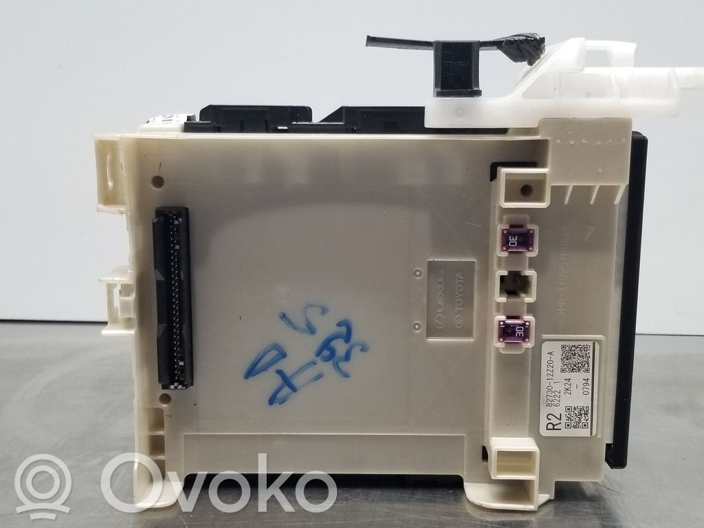Toyota Corolla E160 E170 BSM Control unit 