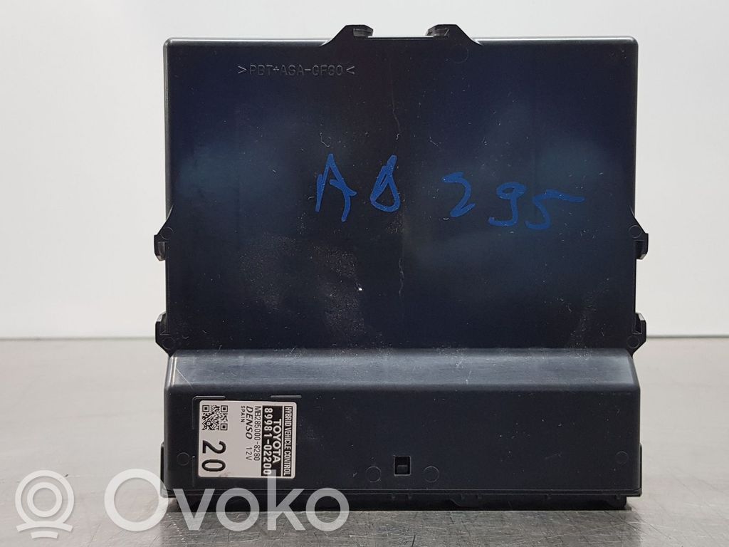 Toyota Corolla E160 E170 Comfort/convenience module 