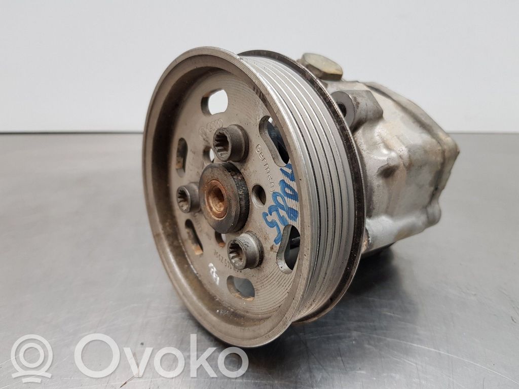 Seat Exeo (3R) Ohjaustehostimen pumppu 
