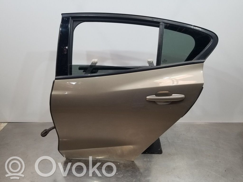 Ford Focus Galinės durys 