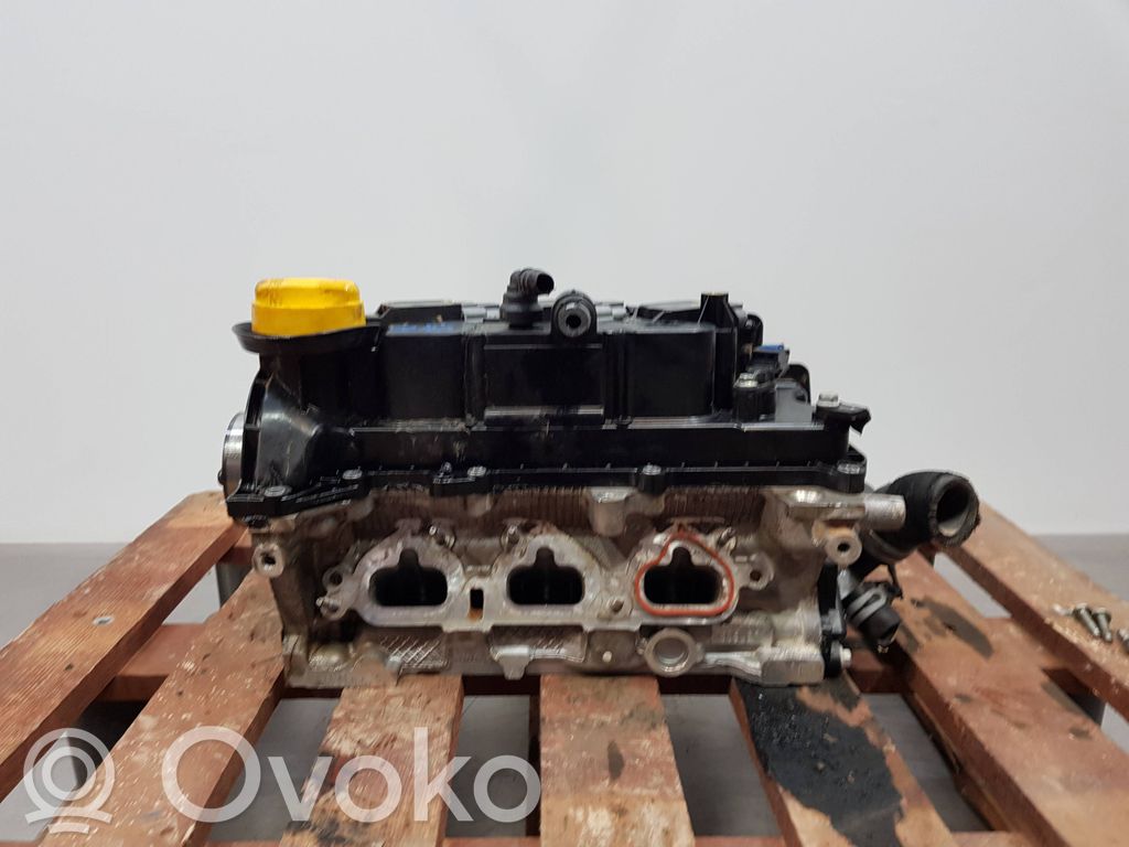 Dacia Sandero Engine head 