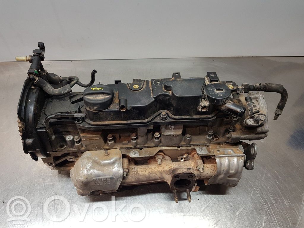 Mitsubishi ASX Engine head 