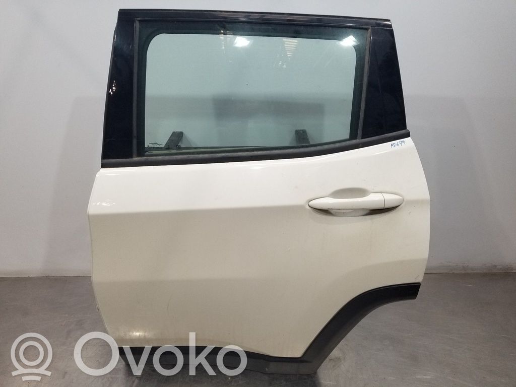 Galinės durys   68246269AA