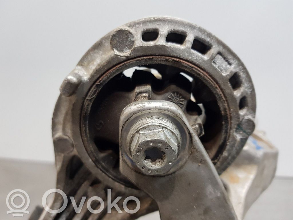 Engine mount bracket   9816339580