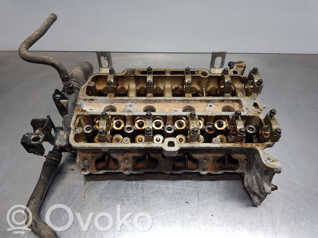 Opel Corsa E Engine head 