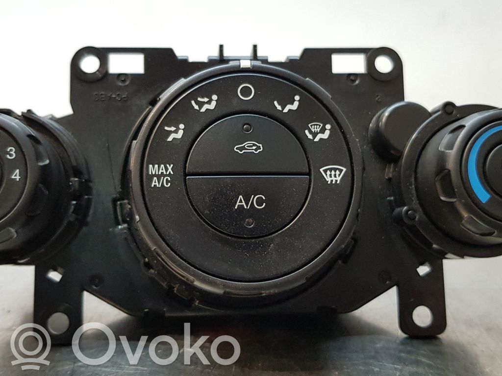 Ford Ecosport Air conditioner control unit module 