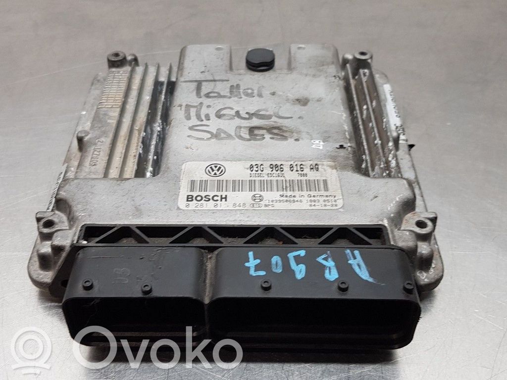 Skoda Octavia Mk2 (1Z) Engine control unit/module 