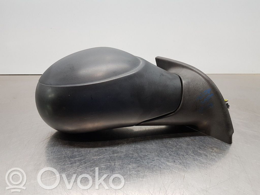 Citroen C3 Front door electric wing mirror 