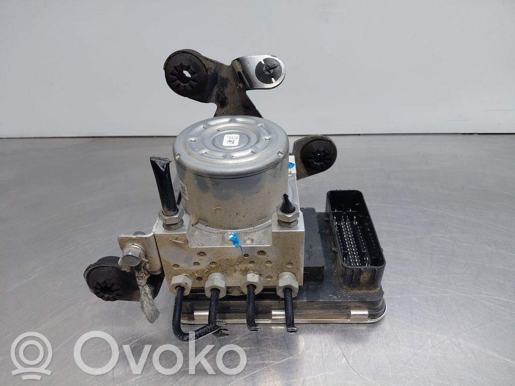 Volvo V90 Cross Country ABS Pump 