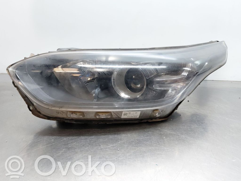 KIA Ceed Headlight/headlamp 