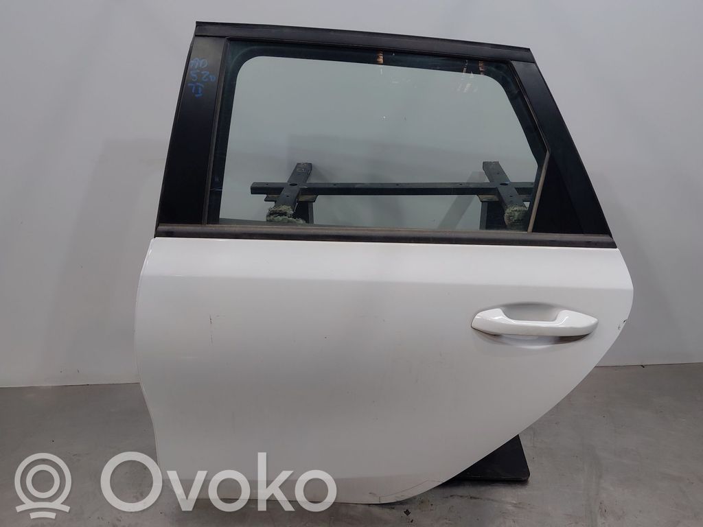 KIA Ceed Galinės durys 