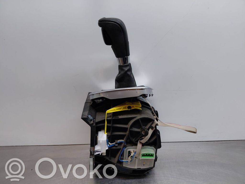 Pavarų perjungimo traukė   2138260,6G917C453AE