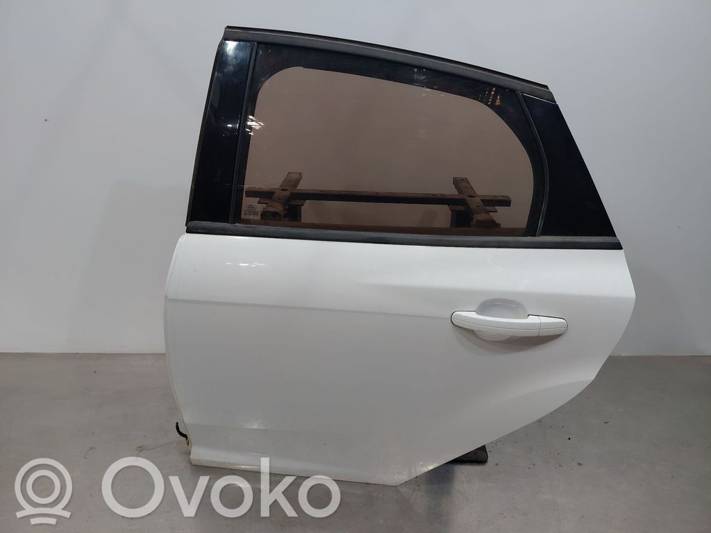 Ford Focus Galinės durys 