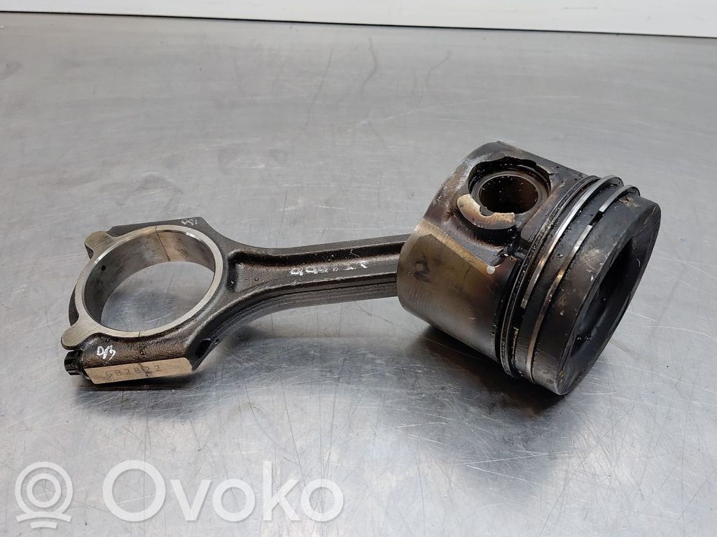 KIA Carens III Pavarų dėžės tvirtinimo kronšteinas 