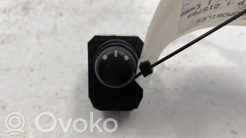 Wing mirror switch   95526247