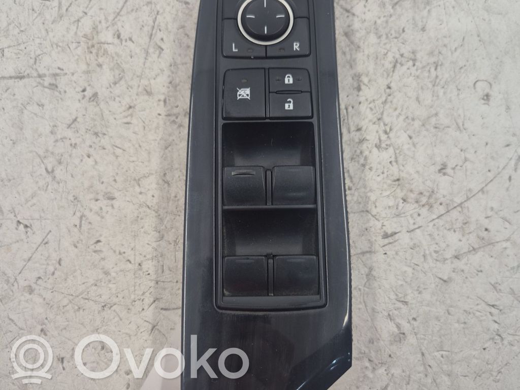Electric window control switch   840A053020