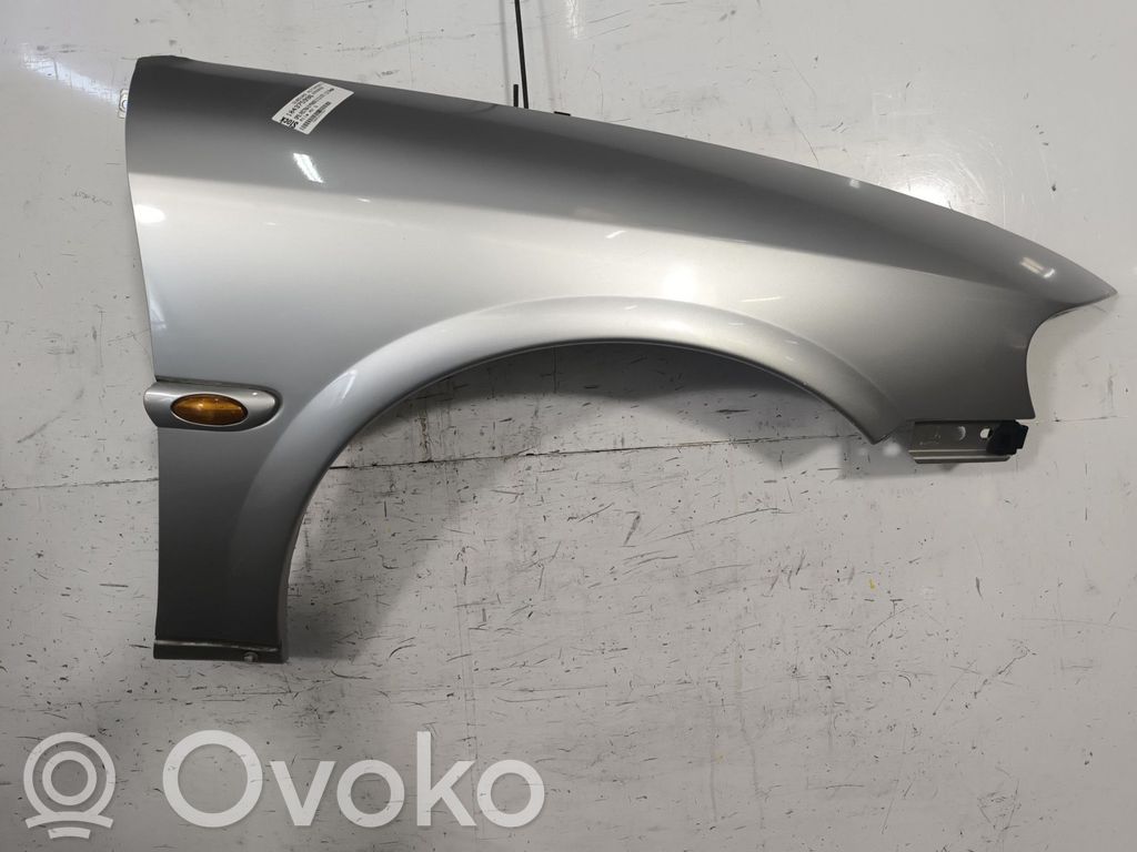 Opel Vectra B Sparnas 