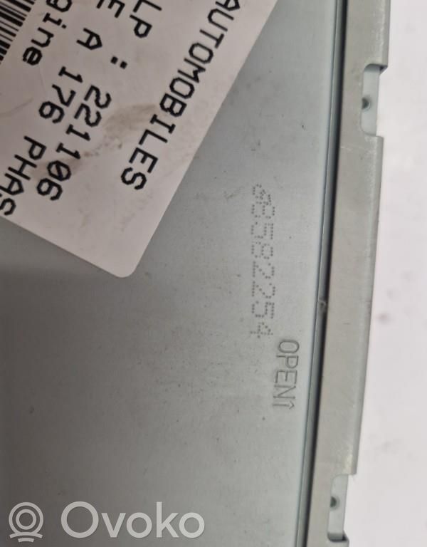 Mercedes-Benz A W176 Panel / Radioodtwarzacz CD/DVD/GPS 