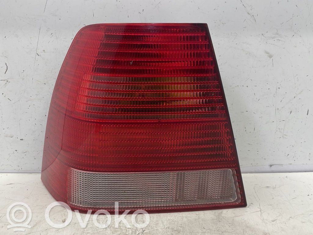 Volkswagen Bora Luci posteriori