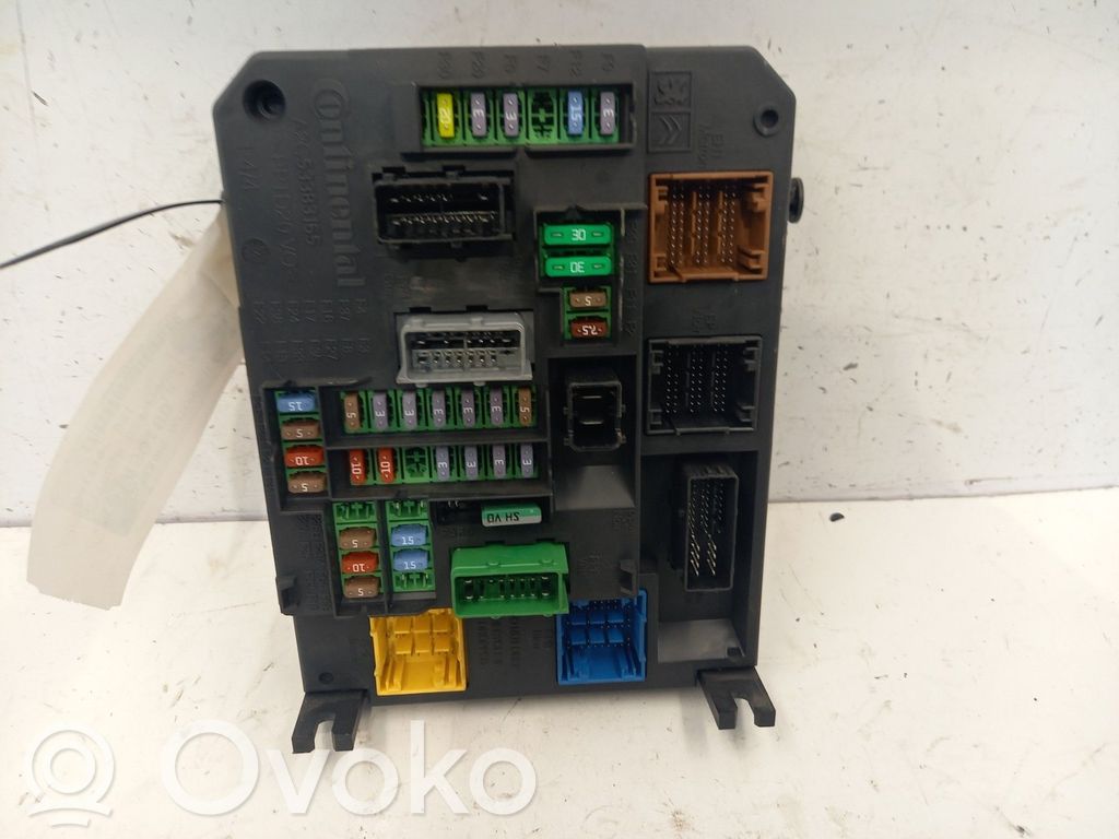 Unidad de control del BSM   00006580YR