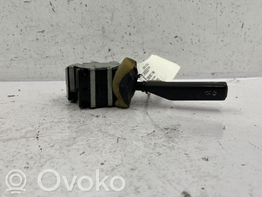 Suuntavilkun vipu   0000625342